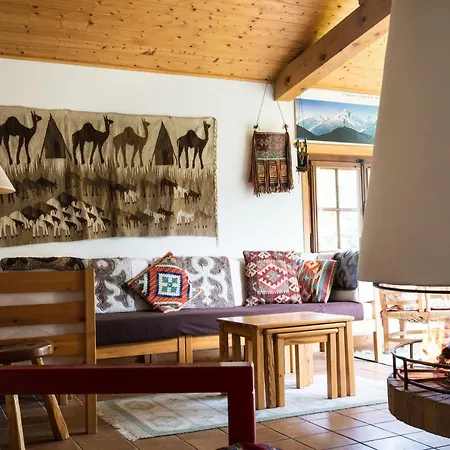 Chalet Vue Mont Blanc 샬레 *